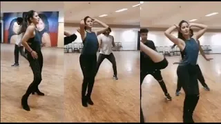 Katrina Kaif Flaunts Her SEXY MOVES During DANCE REHEARSAL | Don't Miss