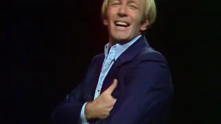 The Paul Hogan Show: "The Thoughts of Hoges"