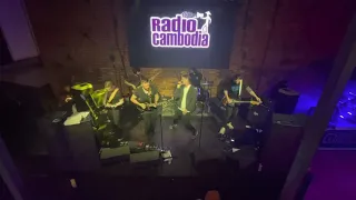 Radio Cambodia — Меня нет (IZI. Москва, 04.12.2021)