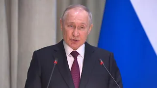 Владимир Путин: Россия должна ответить на санкции Запада расширением экономических свобод