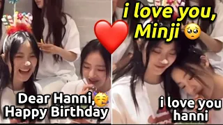 Hanni's Emotional Reaction to Minji's Letter During her Birthday Live...