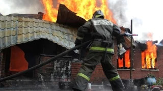 Пожар в Хрущево Тульской области уничтожил частный дом