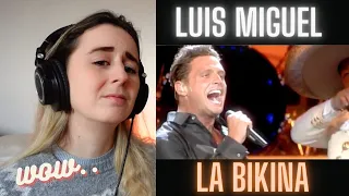 Singer Reacts to Luis Miguel "La Bikina" -  Luis Miguel Reaction