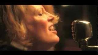 Julieann Banks - Clay Pigeons