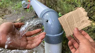 Never throw away cardboard boxes! Look what this genius man did to a leaky pipe