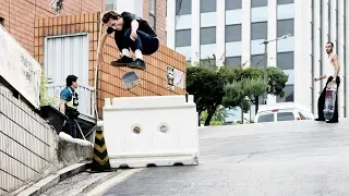 Uphill – Converse Cons in Seoul