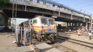 EXPRESS🔥Twin Honking WAP-5 in Action !!!155+ KMPH 𝐹𝐼𝐸𝑅𝐶𝐸 Skip By GATIMAAN