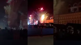 салют в Нижнем Новгороде!! ярмарке - 200 лет!!! 🎇❤