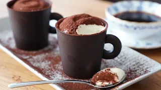 If you make chocolate cups with paper cups and make tiramisu like this, the taste will be richer.