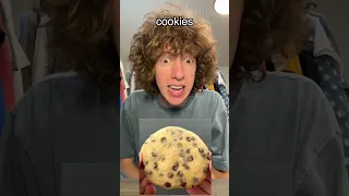 MAKING THE PERFECT COOKIE IN 1 MINUTE #shorts