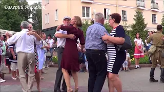 Вальс ВОСПОМИНАНИЕ! танцуют от души!