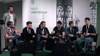 Panel discussion with Advice Lounge members