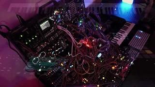 Berlin School/TD style track improv. with hardware and software (Twitch highlight)