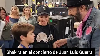 ❤️Shakira acude con Milán y Sasha en el concierto de Juan Luis Guerra