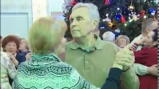 Рождественский бал ветеранов прошёл в ДК имени Гагарина