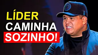 QUEM É LÍDER CAMINHA SOZINHO! Bruno Avelar