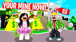 RICHEST BRAT girl in roblox tried to BUY ME! (Brookhaven RP)