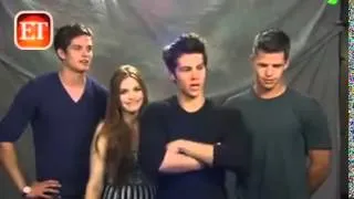 Teen Wolf Cast Choose Character Superlatives with ET (ComicCon 2013)