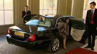 G20 delegates arrive at Buckingham Palace pt1