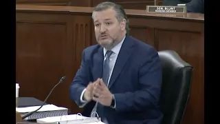 Ted Cruz embarrasses himself with jaw-dropping misstep