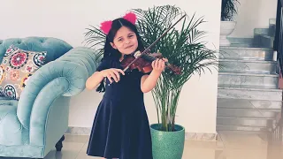 Señorita on violin