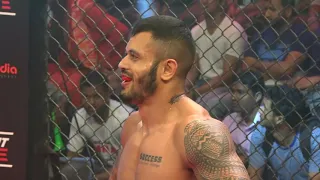 MTV Super Fight League - Naveen Joon Vs Bhabajeet Choudhury - Bidang MMA & Fitness Gym