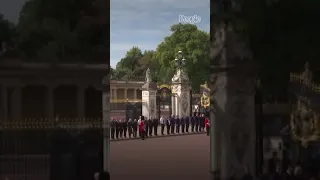 Queen Elizabeth's Personal Staff Line Up to Watch Monarch Pass Buckingham Palace for the Last Time