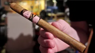 Southern Draw Rose Of Sharon Lancero Cigar Review