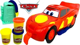 DISNEY PIXAR CARS RAYO MCQUEEN - PLAY DOH PLAYSET CON FIGURA DE MACUIN GASOLINERA Y RODILLO