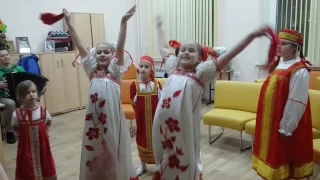 Песня из к/ф " Чародеи" " Снежинка " солисты Дьякова Ульяна 8 лет и Вайсман Соня 7 лет