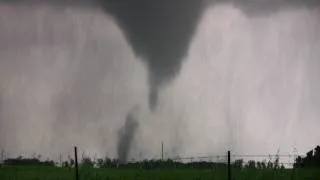06 17 09 Austin, MN Tornado Near Airport