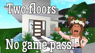 How to do two floors without a game pass on bloxburg!!