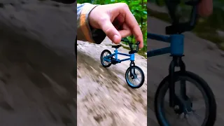 🤷‍♂️ BMX finger bike Simple joys... #shorts #youtubeshorts #appuzrocky #fingerbmx