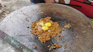 ROADSIDE EGG BHURJI || CHEAPEST BREAKFAST AT RS. 30/- || INDIAN STREET FOOD