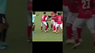 AKSI TUMBUK MENUMBUK di Liga Perdana. Kelantan United vs AMD