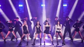 BLACKPINK "Pink Venom" - "Shut Down" Performance at Le Gala des Pièces Janues (01/28/2023)