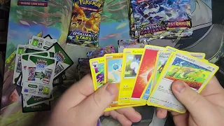 pokemon 32 booster pack lot being opening