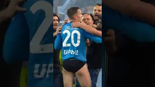 ZIELINSKI "CELEBRATE WITHOUT SHORTS" AFTER NAPOLI AS CHAMPIONS SCUDETTO #seriaa #napoli #zielinski