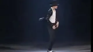 y2mate com   Michael Jackson's Best Moonwalk Ever! Must Watch 4PlMdvY9txk 360p