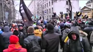 Ukraine protesters leave Kiev's city hall   Europe   Al Jazeera English