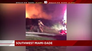 Grass fire comes dangerously close to homes in Miami-Dade