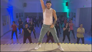 ZUMBA FITNESS Z PAWŁEM MILHAUSEN   IN DA GETTO