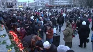 Donetsk rally pays tribute to children killed in conflict