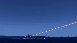 ドローン Drone 撃墜される瞬間 戦艦 Battleship UAV シウス ファランクス CIWS Phalanx UAV