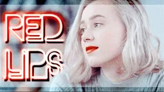 Noora Sætre | Red Lips