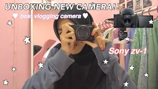 UNBOXING MY NEW CAMERA !! ( SONYZV-1 CAMERA)