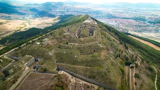 FUERTE SAN CRISTÓBAL: La MAYOR FUGA de PRESOS de ESPAÑA (PAMPLONA)| #1 VUELTA al MUNDO en AMBULANCIA