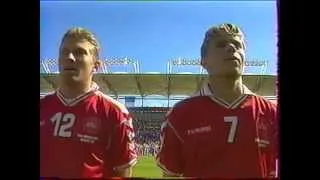 Der er et yndigt land - Danmark nationalsang - France 98