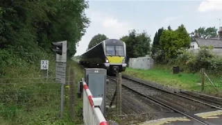 4010 & The NIR MPV at Muckamore Accommodation Level Crossing