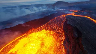 FPV Drone Flight into the Iceland Volcano PT2